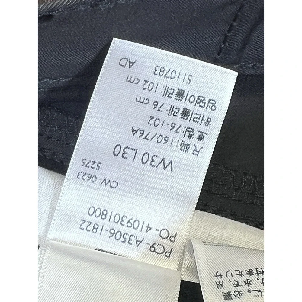 Levi's High-Waisted Mom Jeans Womens 30x30 Black Solid Tapered Leg Relaxed Fit